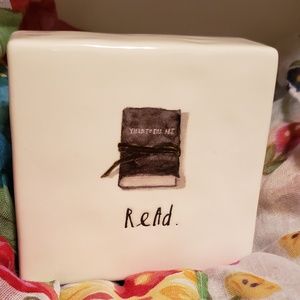 🆕️Rae Dunn🌟 book end,shelf decor📚, paper weight